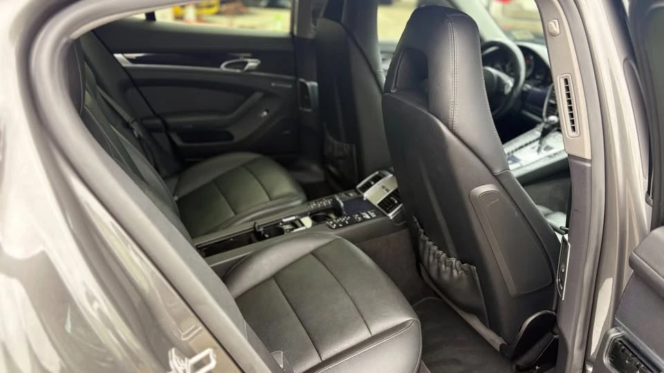 2015 Porsche 970 Panamera S - Image 12 of 17