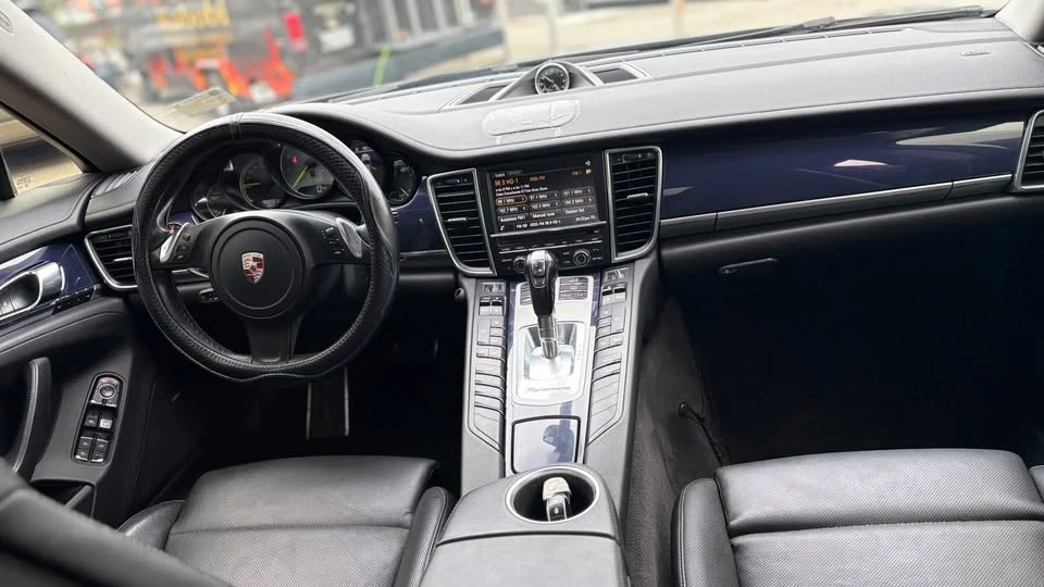 2015 Porsche 970 Panamera S - Image 13 of 17