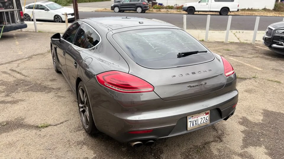 2015 Porsche 970 Panamera S - Image 3 of 17