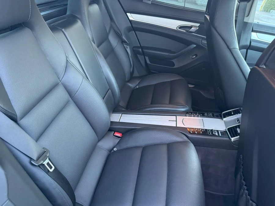 2015 Porsche 970 Panamera S - Image 25 of 31