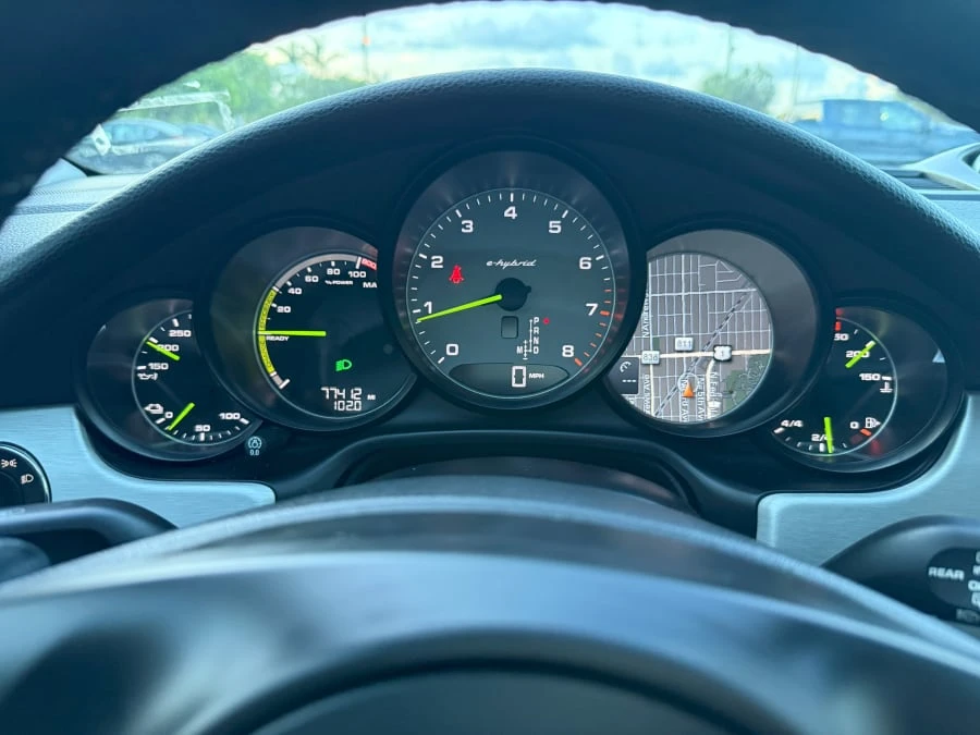 2015 Porsche 970 Panamera S - Image 22 of 31