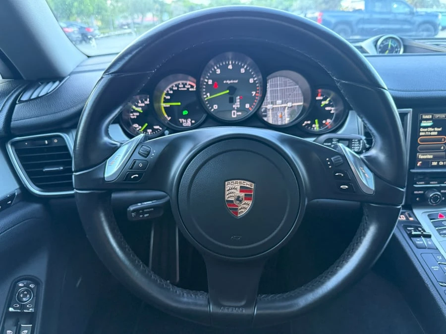 2015 Porsche 970 Panamera S - Image 21 of 31