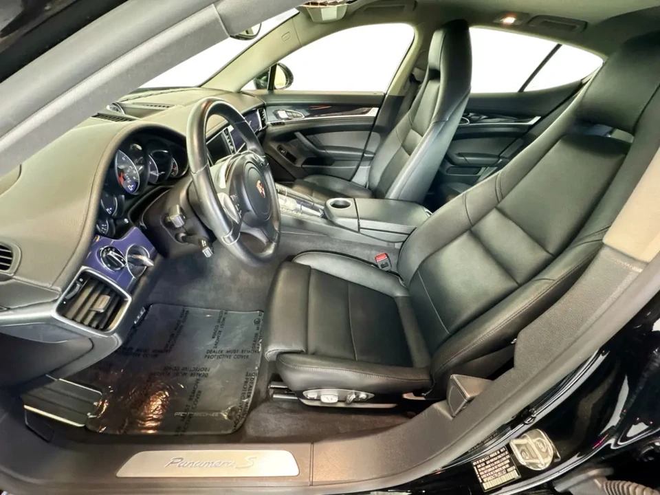 2015 Porsche 970 Panamera S - Image 5 of 5