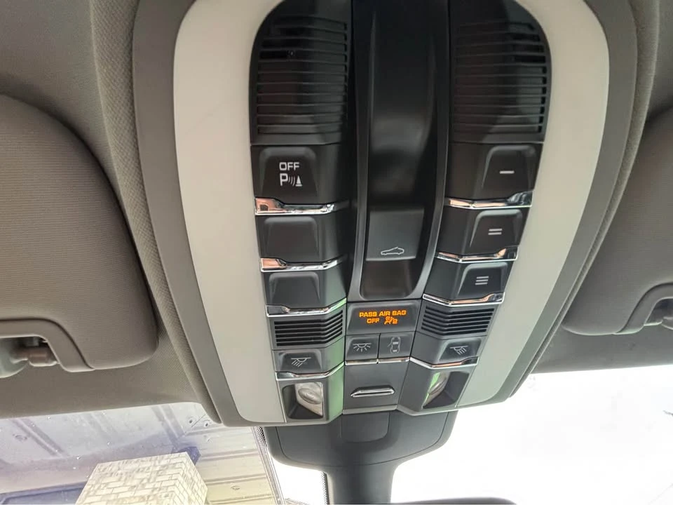 2015 Porsche 970 Panamera S - Image 8 of 16