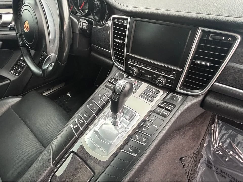 2015 Porsche 970 Panamera S - Image 10 of 16