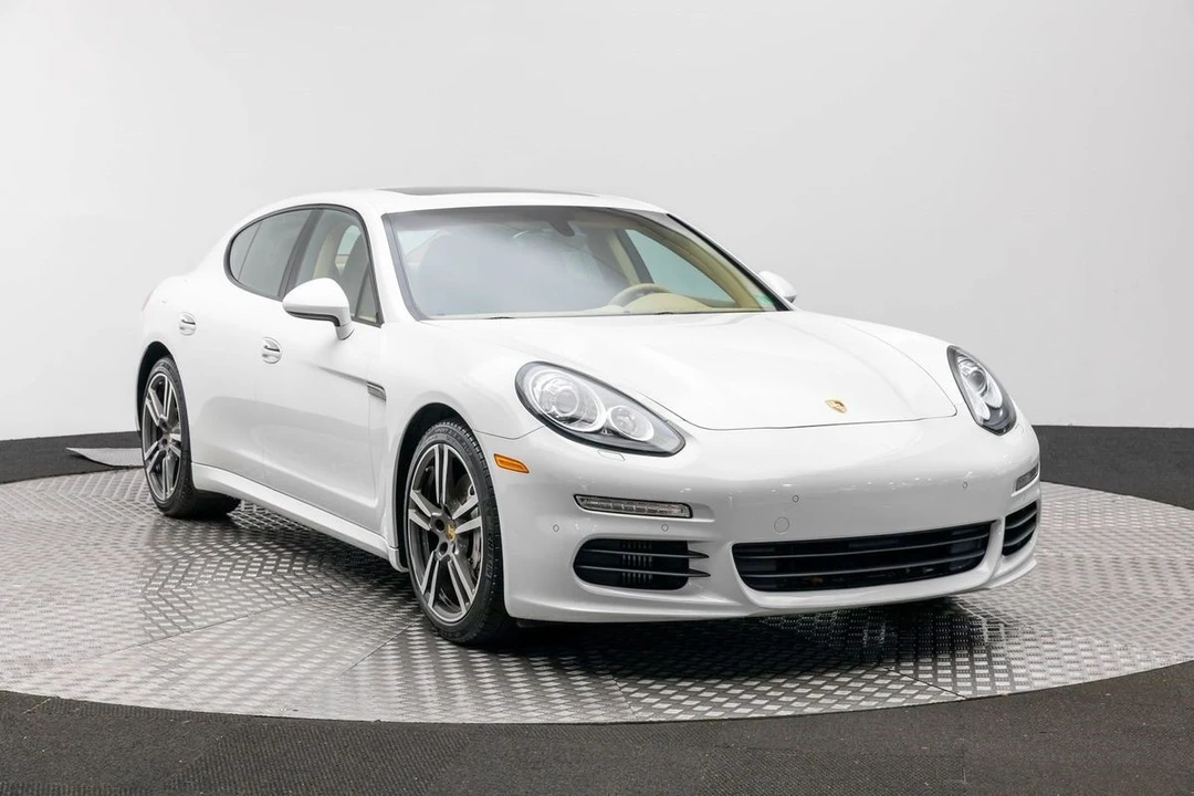 2015 Porsche 970 Panamera S - Image 4 of 12