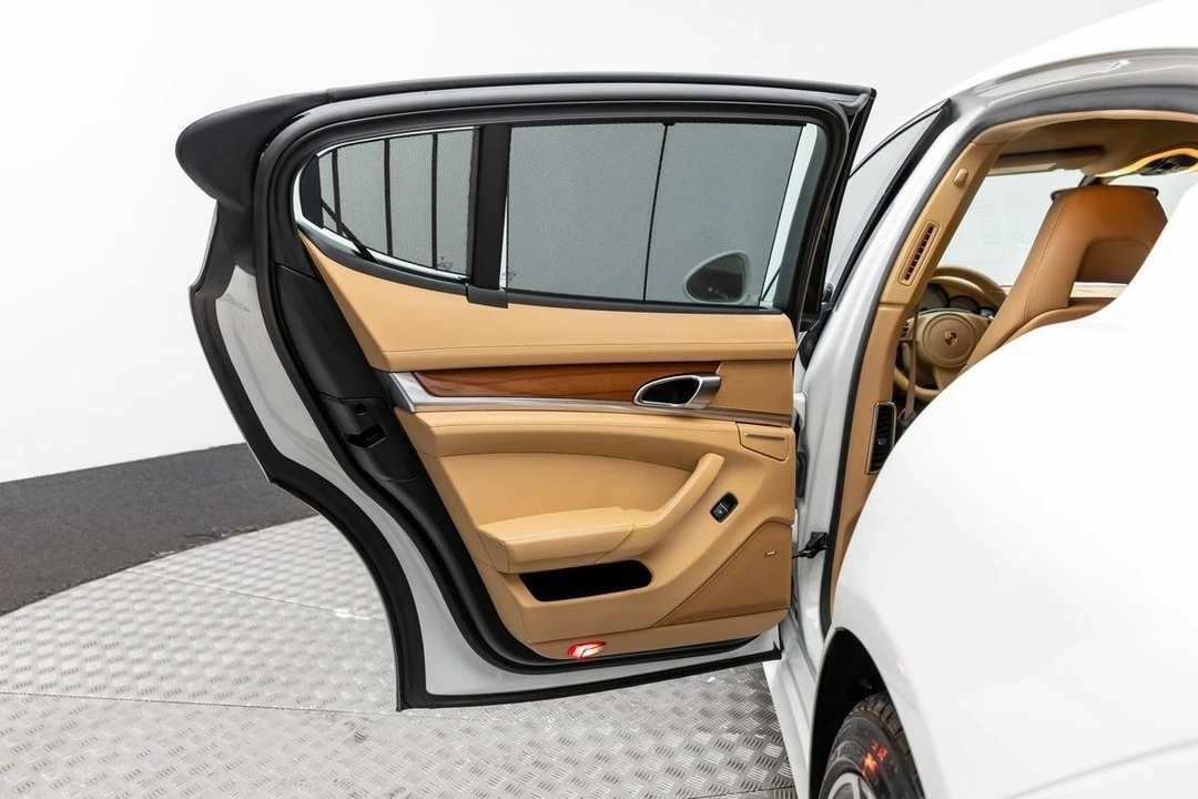 2015 Porsche 970 Panamera S - Image 12 of 12