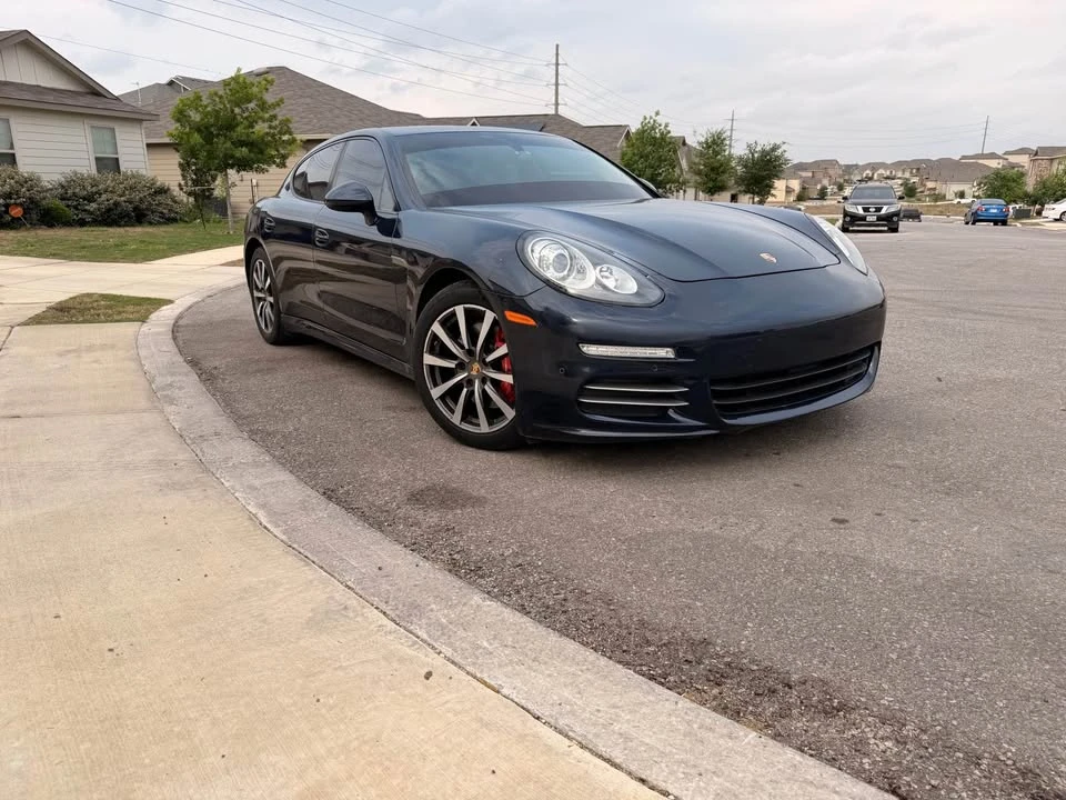 2015 Porsche Panamera - Image 3 of 15