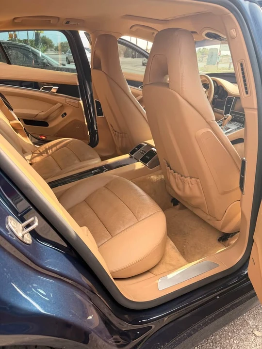 2015 Porsche Panamera - Image 11 of 15