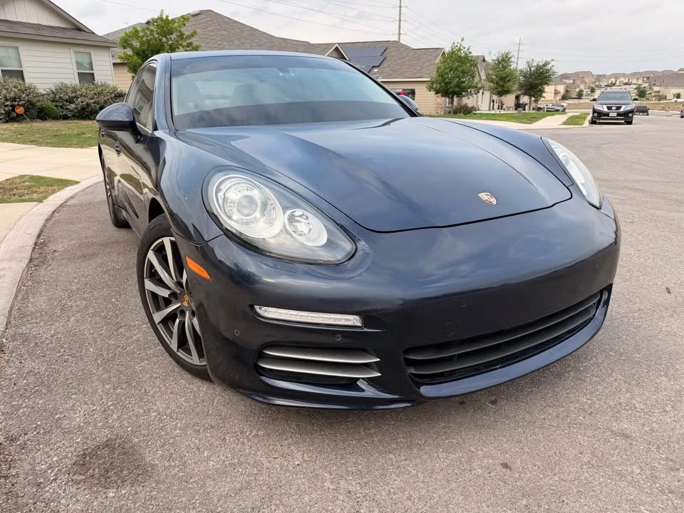 2015 Porsche Panamera - Image 8 of 15