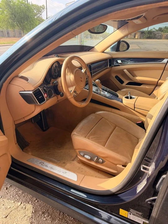 2015 Porsche Panamera - Image 15 of 15