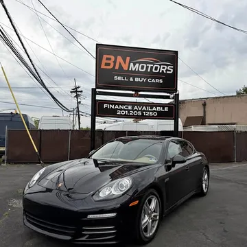 2015 Porsche Panamera 4 AWD