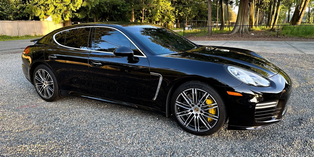 2015 Porsche 970 Panamera Turbo S - Image 2 of 31