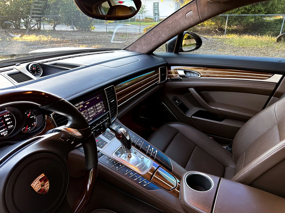 2015 Porsche 970 Panamera Turbo S - Image 15 of 31
