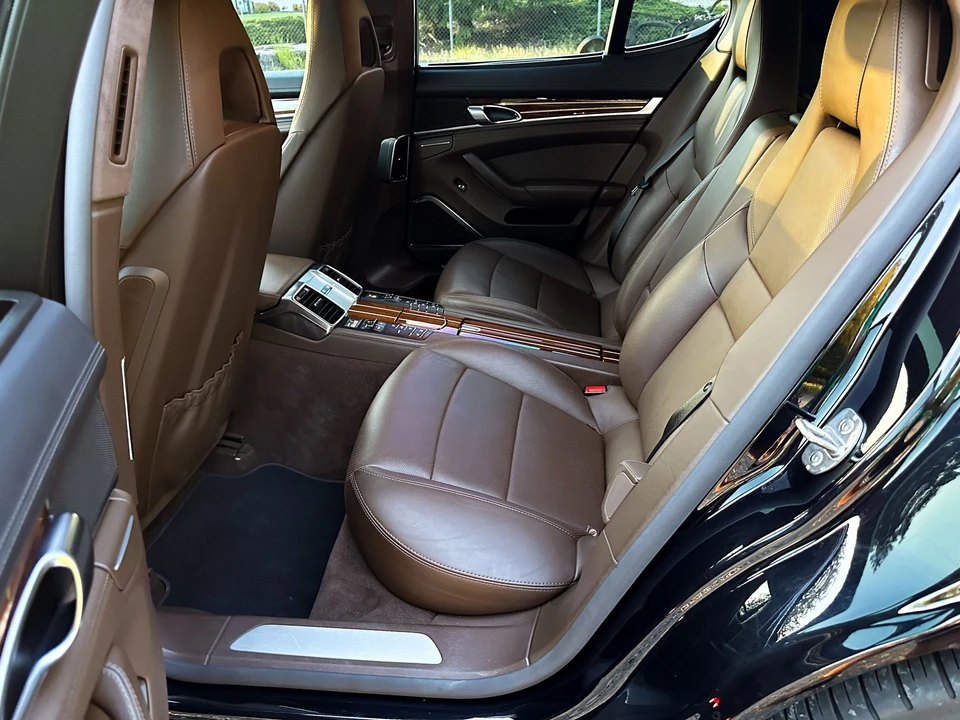 2015 Porsche 970 Panamera Turbo S - Image 26 of 31