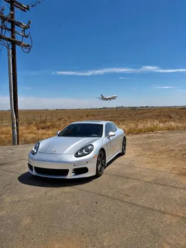 2015 Porsche Panamera Turbo S E-Hybrid Sedan 4D