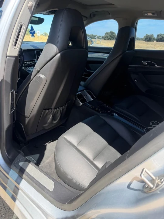 2015 Porsche 970 Panamera S - Image 5 of 9
