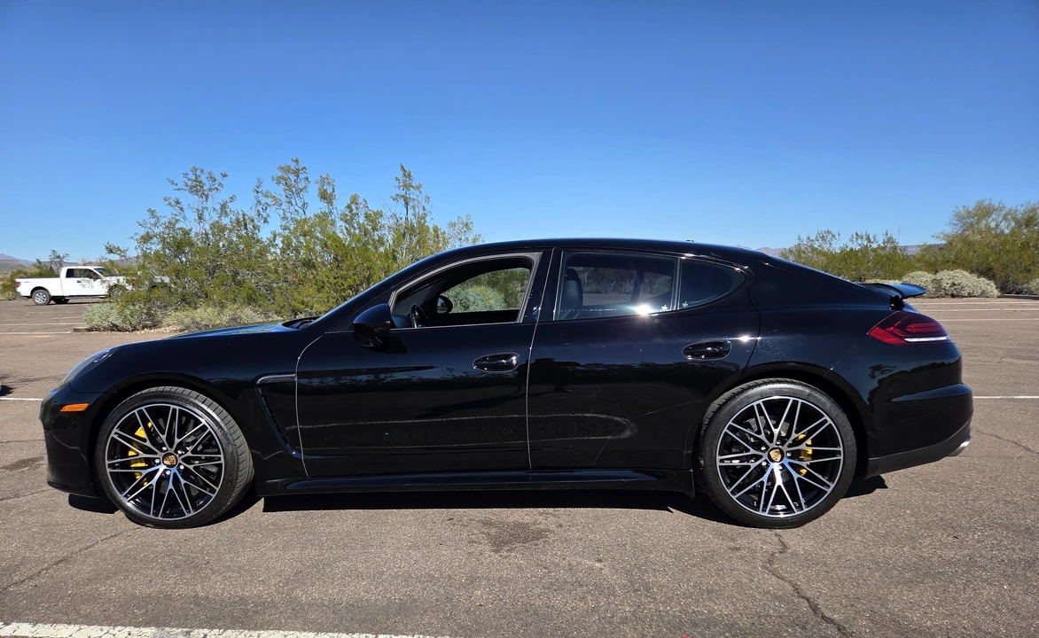 2015 Porsche 970 Panamera Turbo - Image 9 of 31