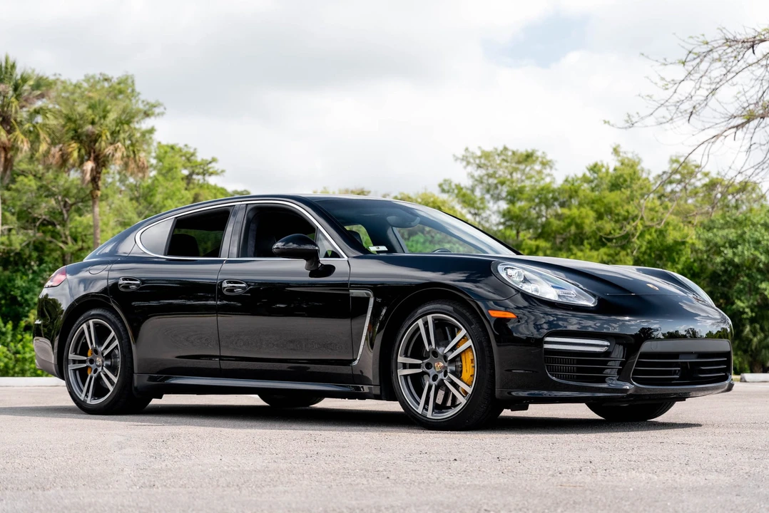 2015 Porsche 970 Panamera Turbo - Image 4 of 31