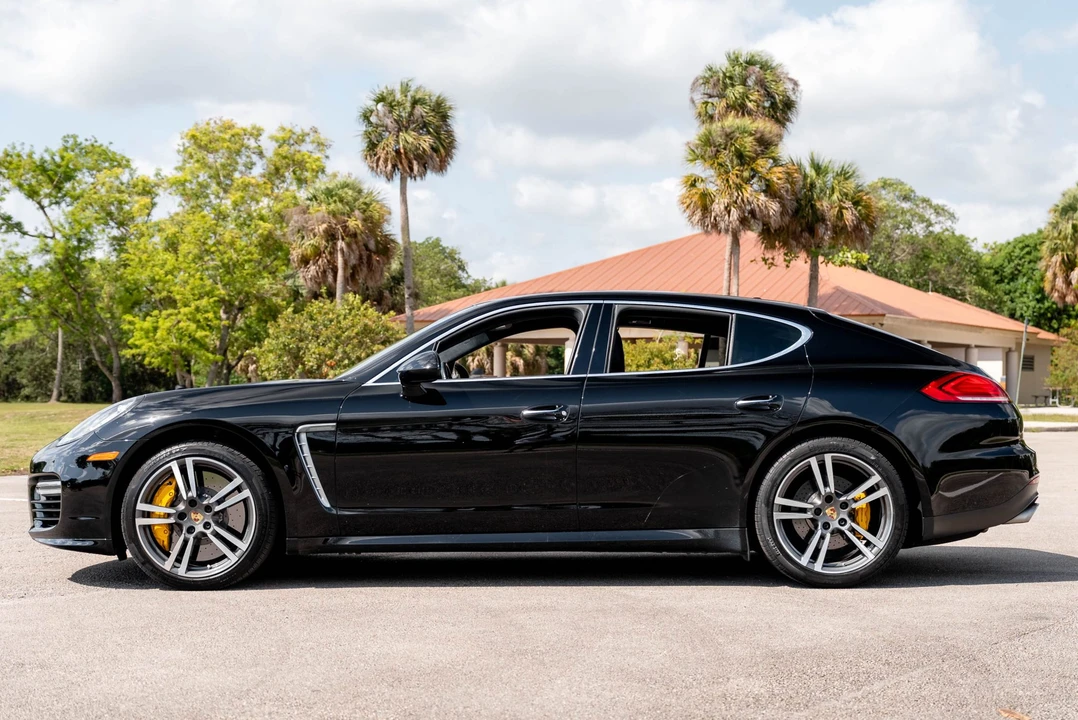 2015 Porsche 970 Panamera Turbo - Image 8 of 31