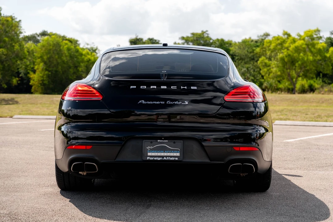 2015 Porsche 970 Panamera Turbo - Image 11 of 31
