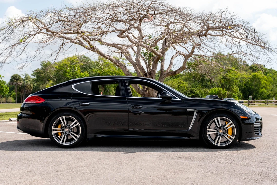 2015 Porsche 970 Panamera Turbo - Image 13 of 31