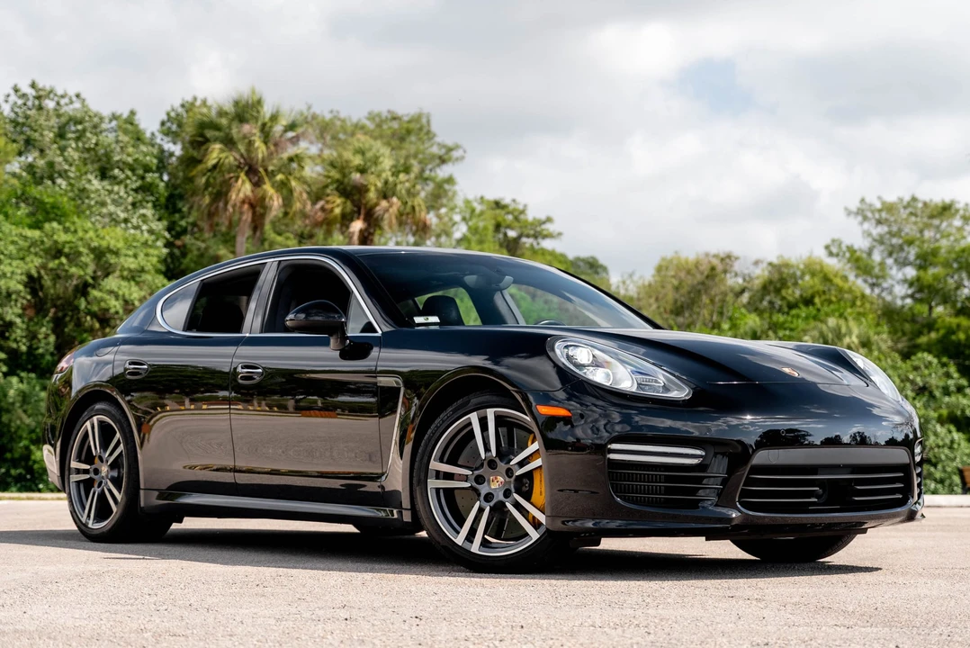 2015 Porsche 970 Panamera Turbo - Image 3 of 31