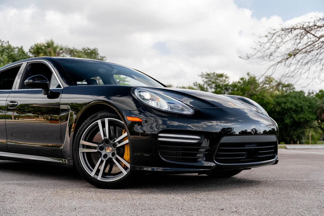 2015 Porsche 970 Panamera Turbo - Image 15 of 31