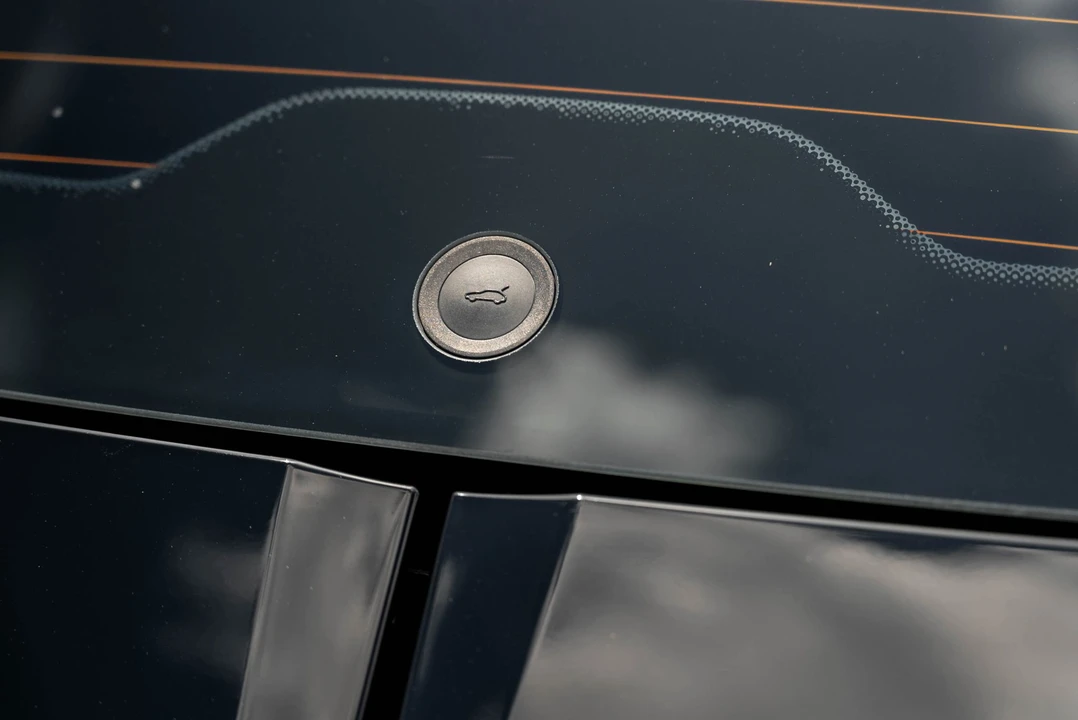 2015 Porsche 970 Panamera Turbo - Image 24 of 31