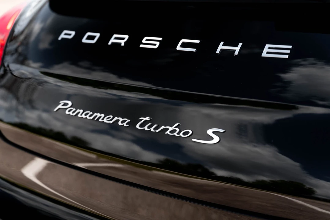 2015 Porsche 970 Panamera Turbo - Image 24 of 31