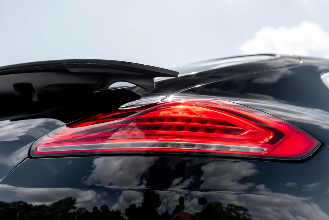2015 Porsche 970 Panamera Turbo - Image 22 of 31