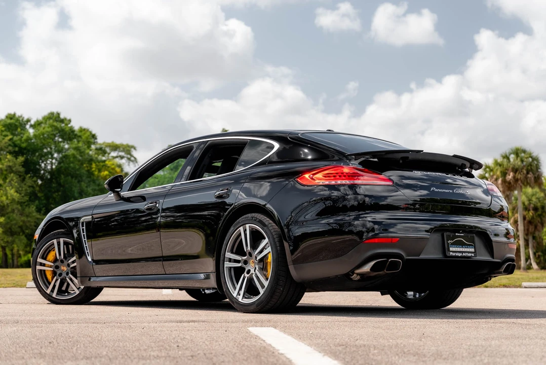 2015 Porsche 970 Panamera Turbo - Image 10 of 31
