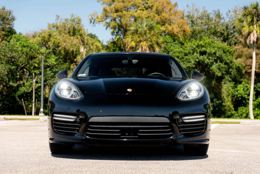 2015 Porsche 970 Panamera Turbo - Image 3 of 31