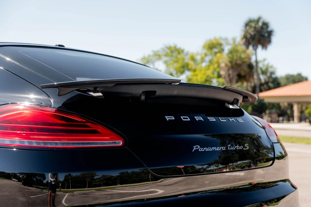 2015 Porsche 970 Panamera Turbo - Image 21 of 31