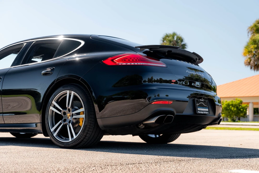 2015 Porsche 970 Panamera Turbo - Image 17 of 31