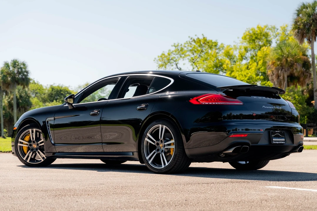 2015 Porsche 970 Panamera Turbo - Image 11 of 31
