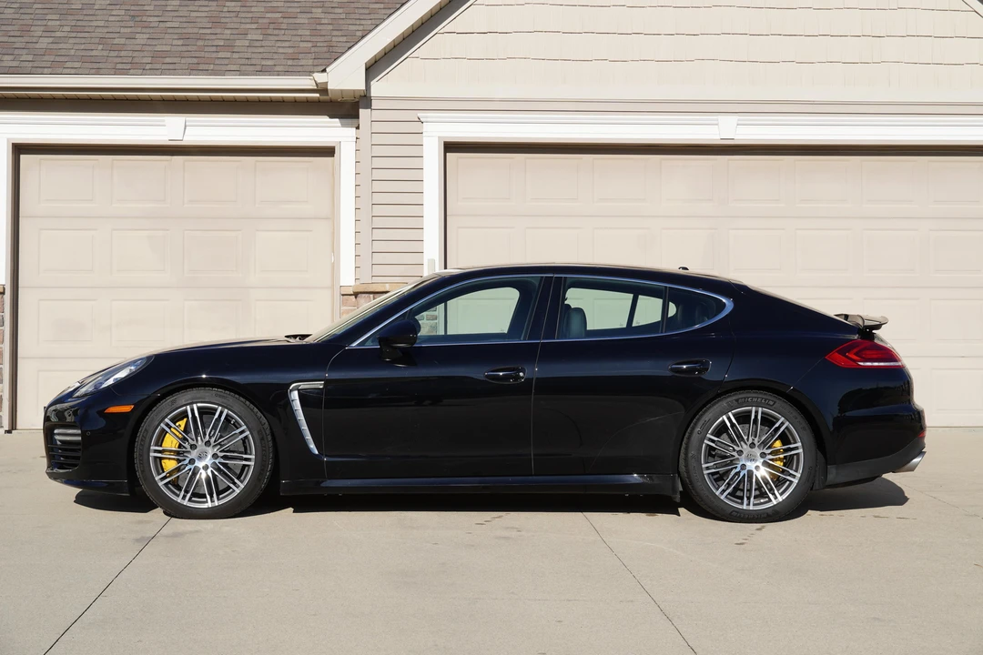 2015 Porsche 970 Panamera Turbo - Image 12 of 31