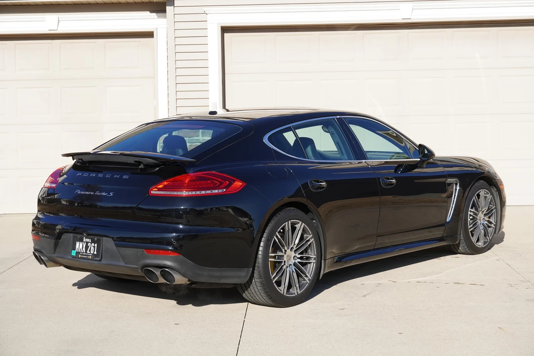 2015 Porsche 970 Panamera Turbo - Image 17 of 31