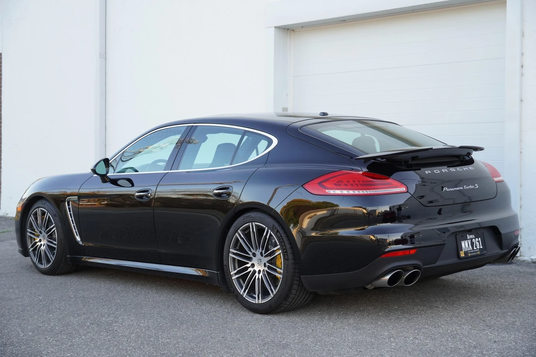 2015 Porsche 970 Panamera Turbo - Image 14 of 31