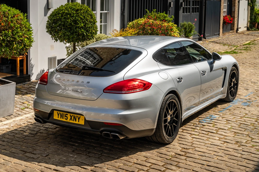 2015 Porsche 970 Panamera Turbo - Image 24 of 31