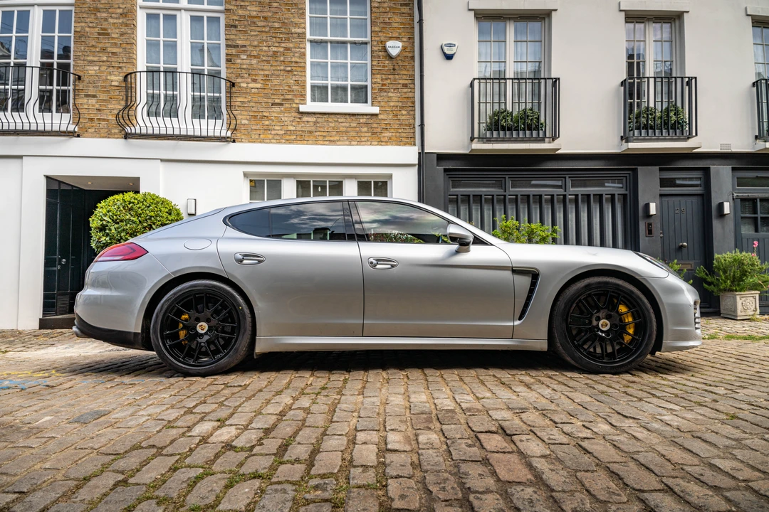 2015 Porsche 970 Panamera Turbo - Image 4 of 31