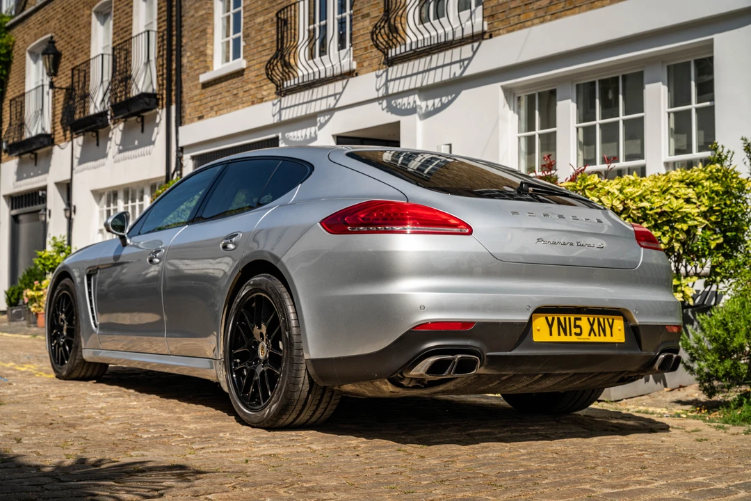 2015 Porsche 970 Panamera Turbo - Image 15 of 31