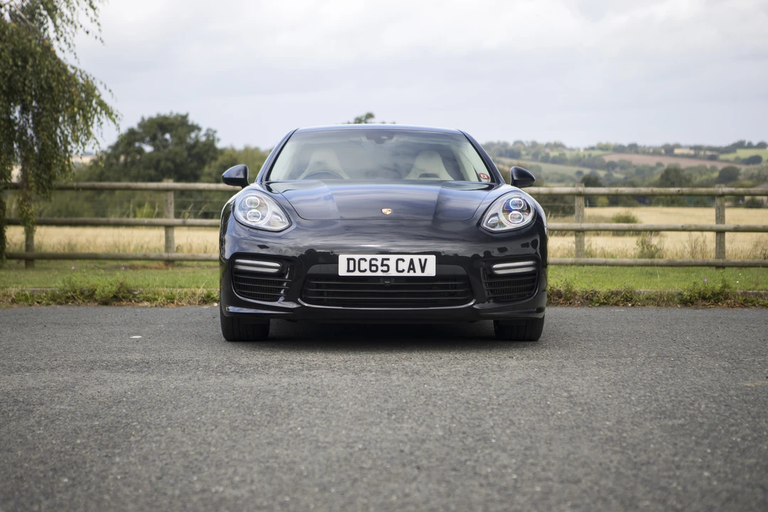 2015 Porsche 970 Panamera Turbo - Image 10 of 31