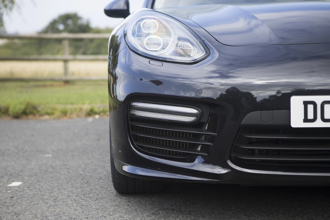 2015 Porsche 970 Panamera Turbo - Image 13 of 31