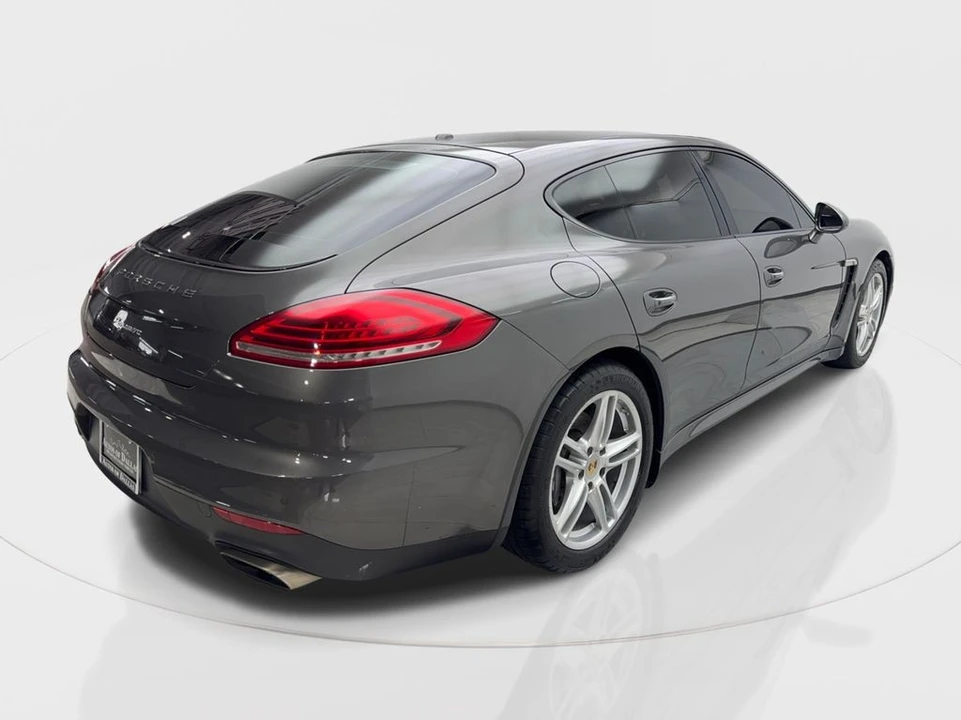 2015 Porsche 970 Panamera - Image 6 of 12