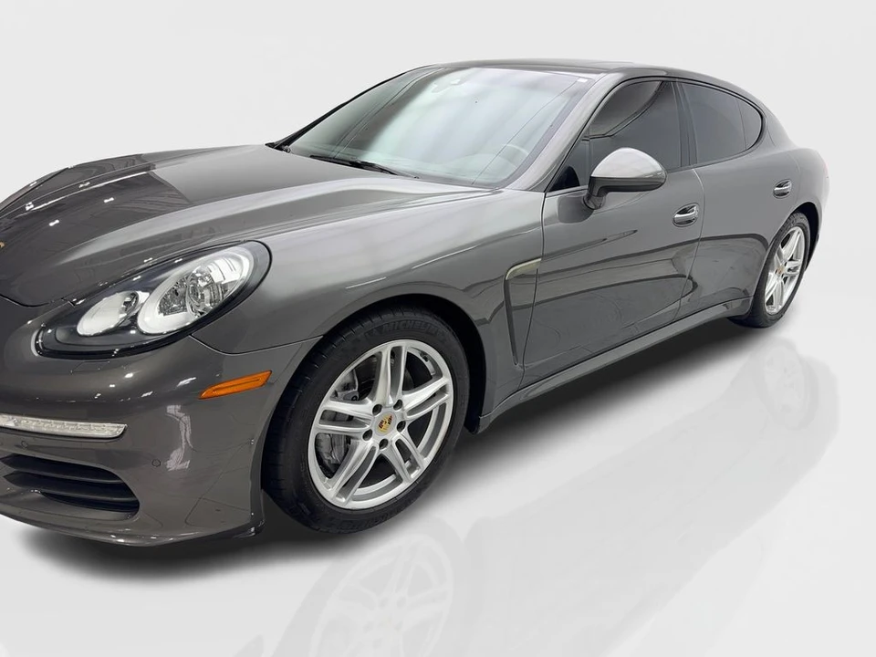 2015 Porsche 970 Panamera - Image 11 of 12