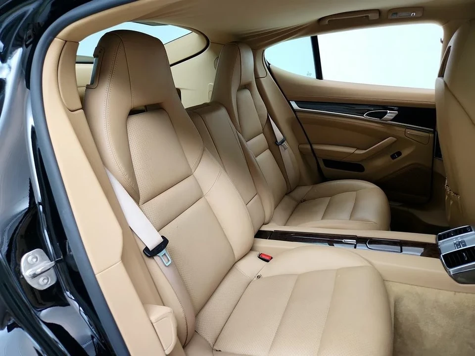 2015 Porsche 970 Panamera - Image 18 of 21