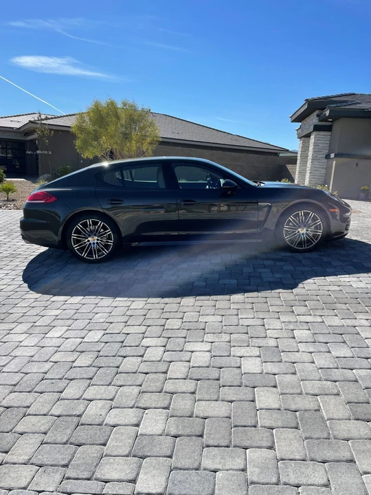 2015 Porsche 970 Panamera - Image 2 of 15