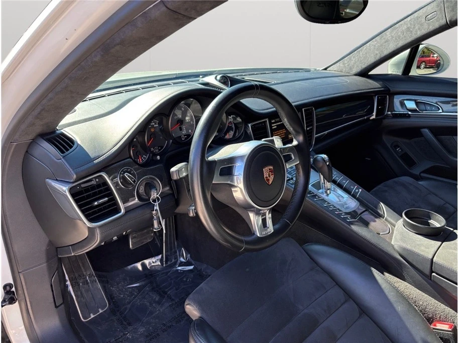 2015 Porsche 970 Panamera - Image 6 of 21