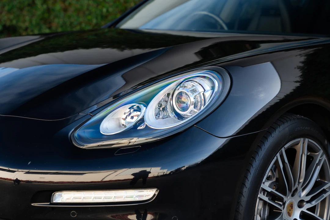 2015 Porsche 970 Panamera - Image 11 of 31